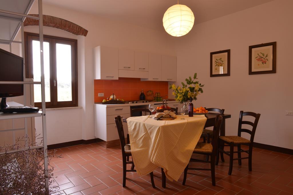 Agriturismo Poggio Agli Ulivi Riotorto Extérieur photo